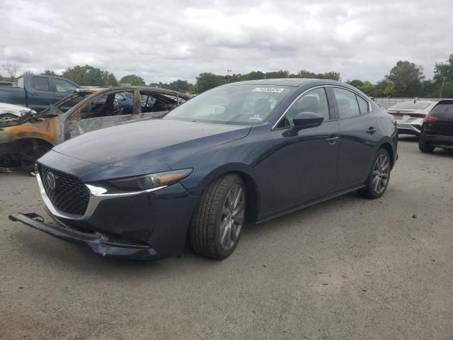 2019 Mazda 3 Premium