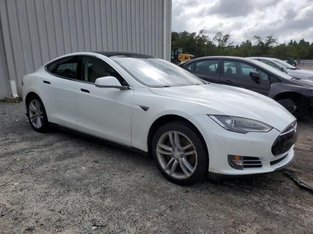 2014 Tesla Model S