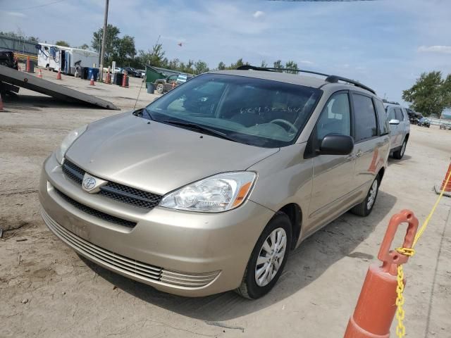 2004 Toyota Sienna CE