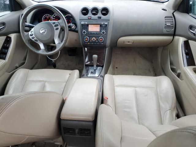 2011 Nissan Altima Base