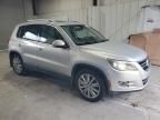 2009 Volkswagen Tiguan SE