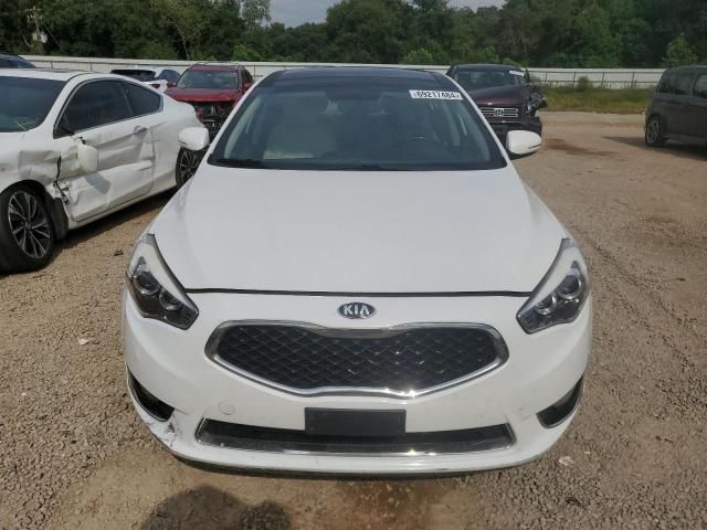 2016 KIA Cadenza Luxury