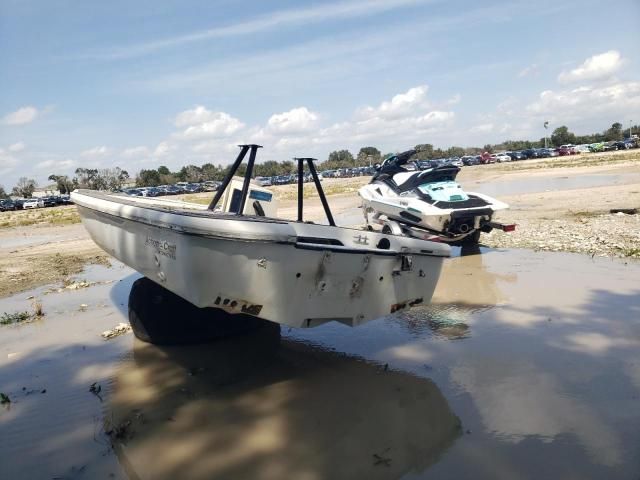 1998 Boat 18STINGRAY