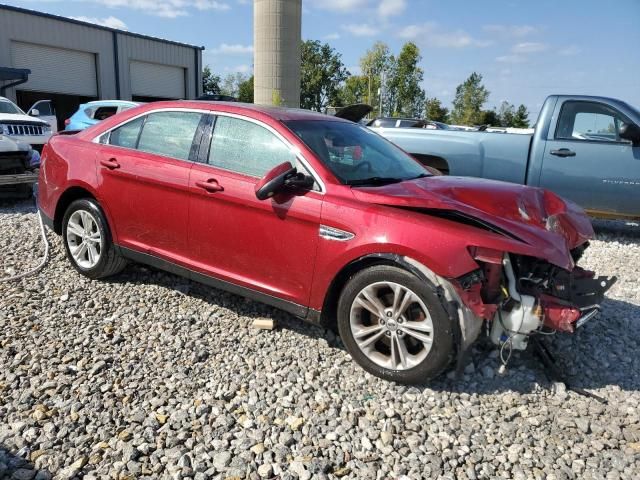 2015 Ford Taurus SEL