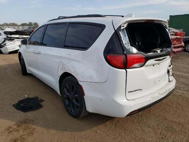 2019 Chrysler Pacifica Touring L Plus