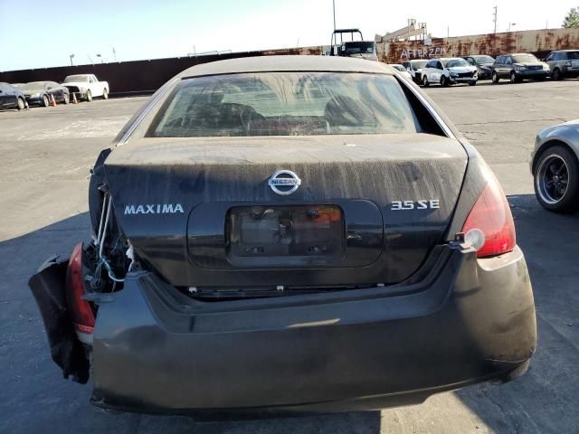 2004 Nissan Maxima SE