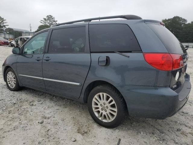 2008 Toyota Sienna XLE