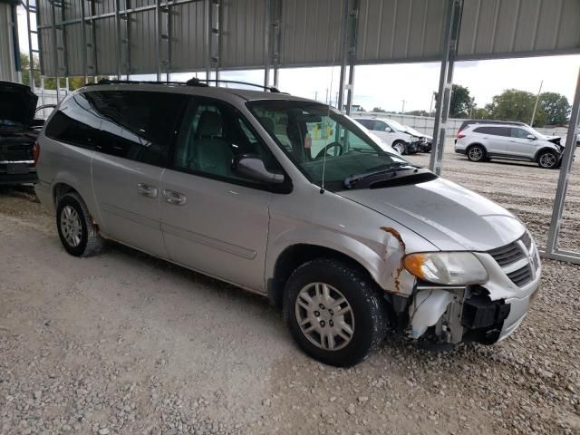 2005 Dodge Grand Caravan SE