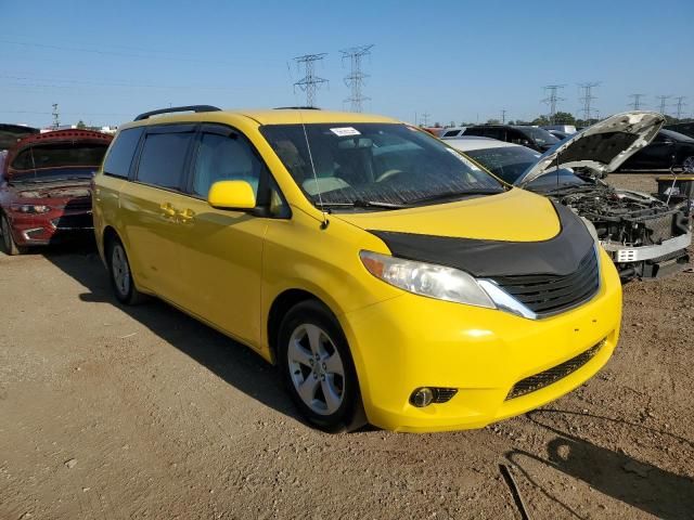 2011 Toyota Sienna LE