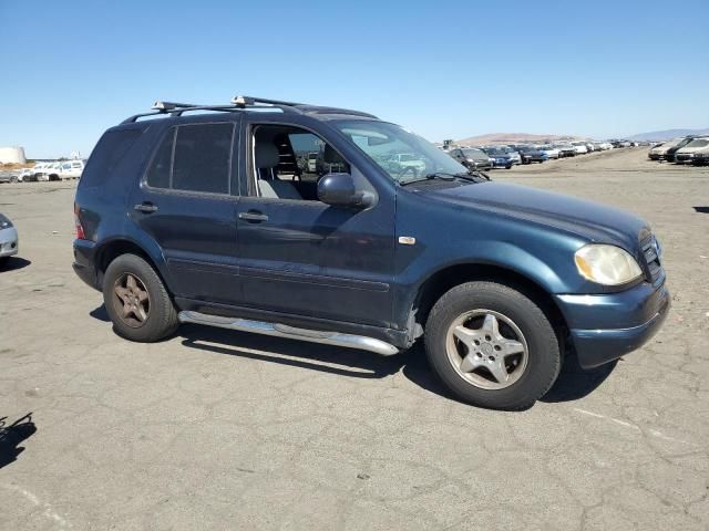 2001 Mercedes-Benz ML 320