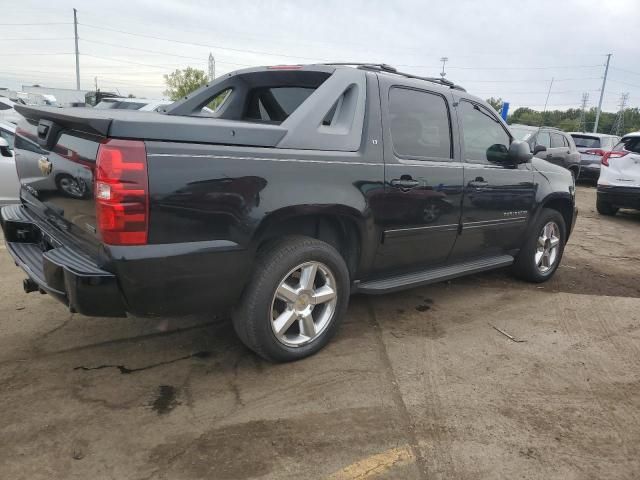 2011 Chevrolet Avalanche LT