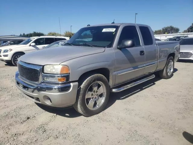 2005 GMC New Sierra C1500