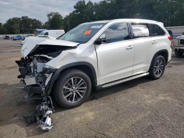 2018 Toyota Highlander SE