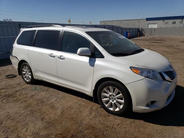 2015 Toyota Sienna XLE