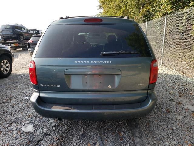 2005 Dodge Grand Caravan SXT