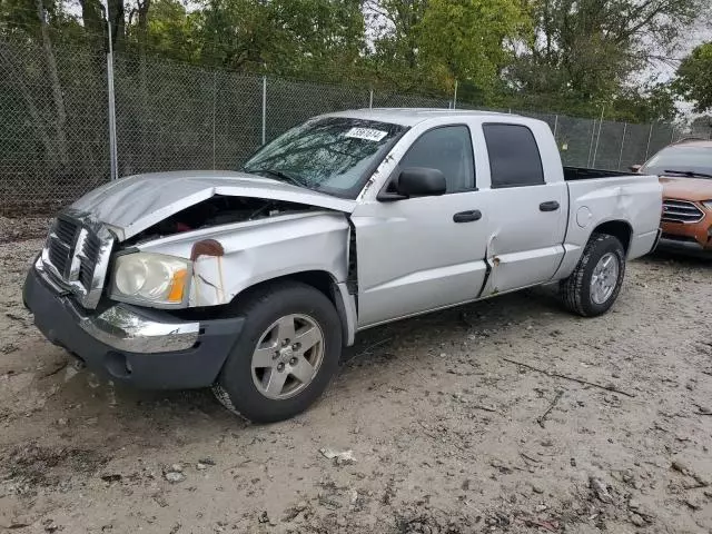 2005 Dodge Dakota Quad SLT