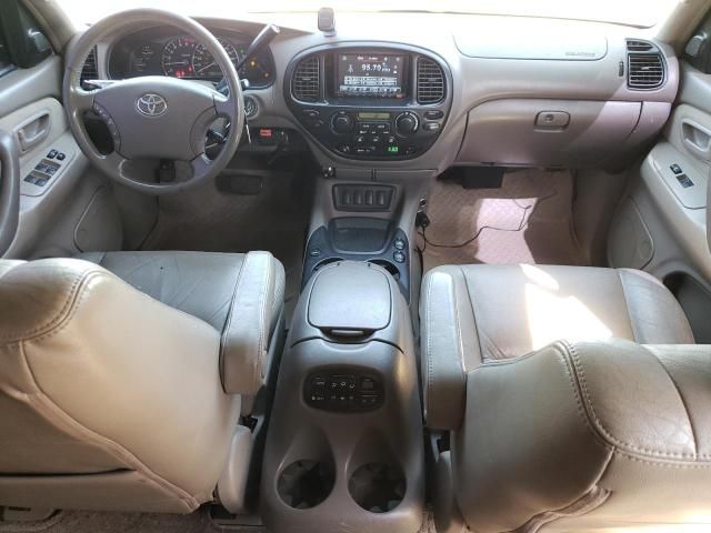 2005 Toyota Sequoia SR5