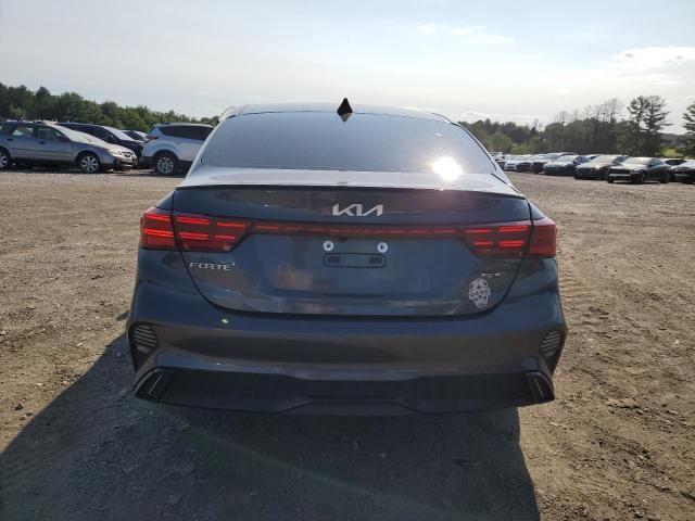 2023 KIA Forte GT Line