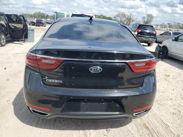 2019 KIA Cadenza Premium