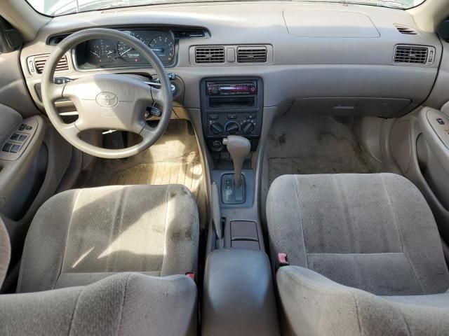 2000 Toyota Camry CE