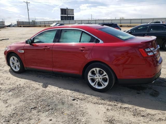 2018 Ford Taurus SEL