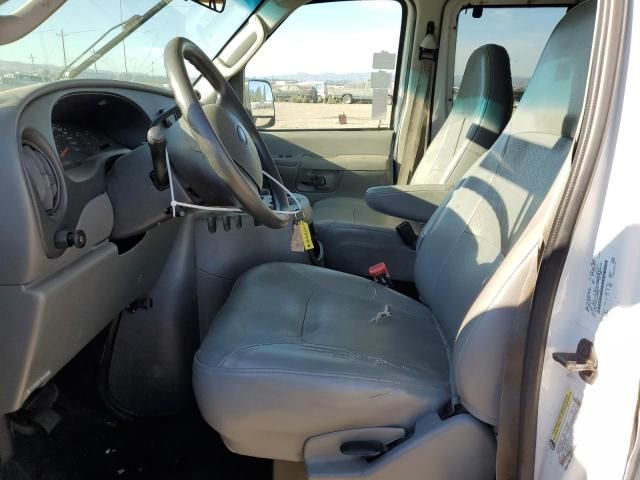 2005 Ford Econoline E150 Wagon