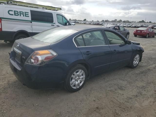 2010 Nissan Altima Base