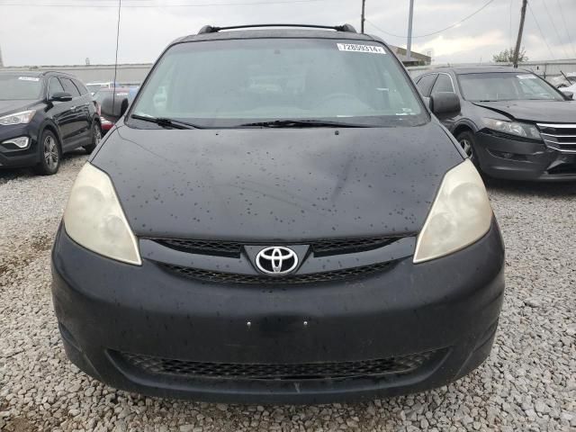 2010 Toyota Sienna CE