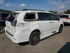 2015 Toyota Sienna Sport