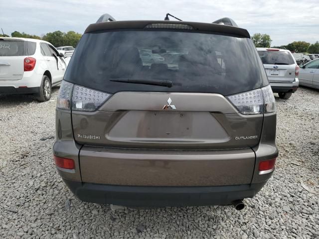 2011 Mitsubishi Outlander SE