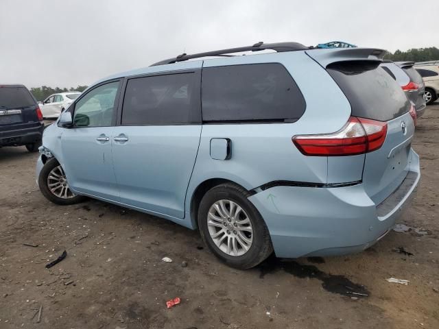 2015 Toyota Sienna XLE