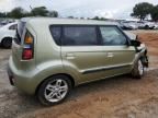 2010 KIA Soul +