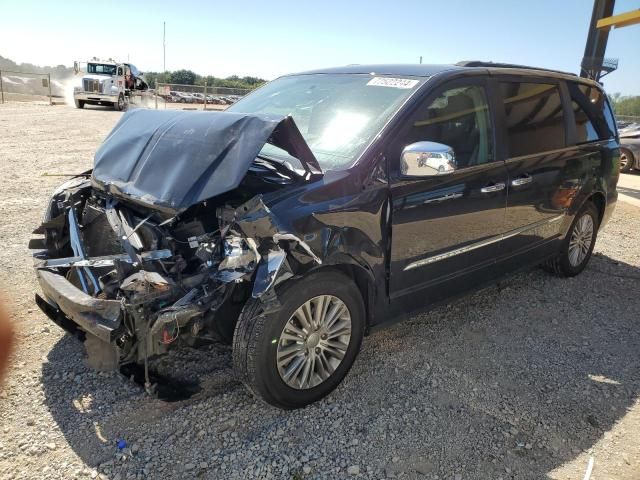 2016 Chrysler Town & Country Touring L