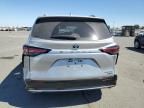 2023 Toyota Sienna Limited