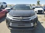 2017 Toyota Highlander SE