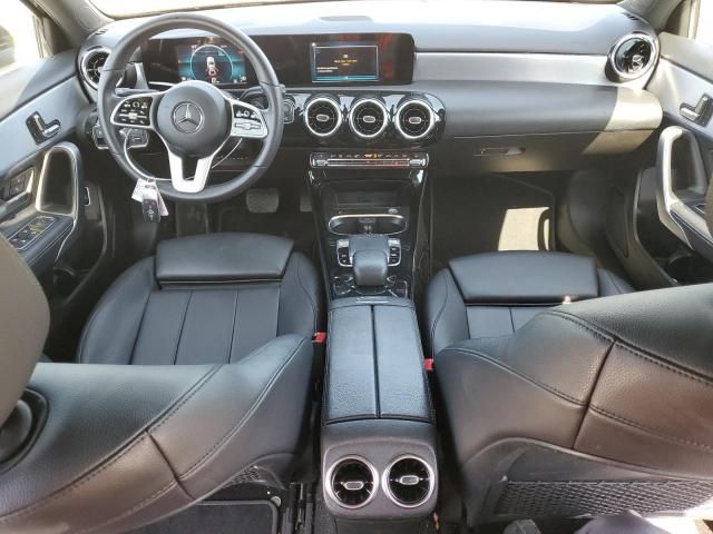 2019 Mercedes-Benz A 220