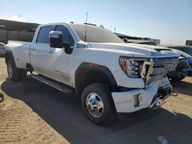 2022 GMC Sierra K3500 Denali