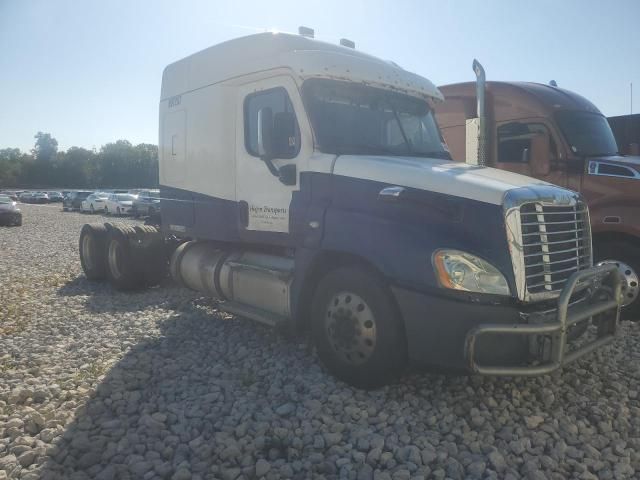 2016 Freightliner Cascadia 125