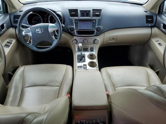 2013 Toyota Highlander Base