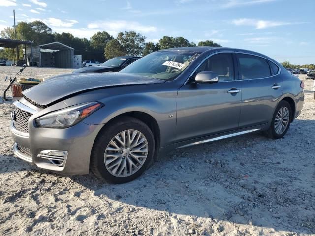 2015 Infiniti Q70 3.7