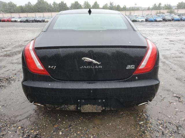 2016 Jaguar XJ