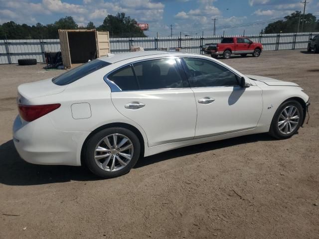 2015 Infiniti Q50 Base