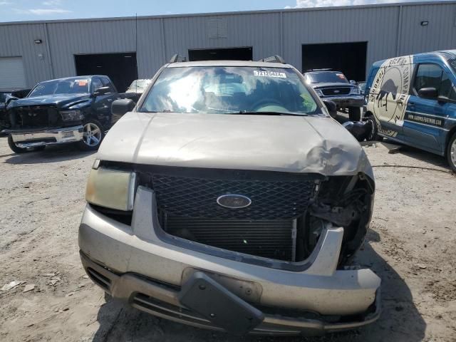 2005 Ford Freestyle SE