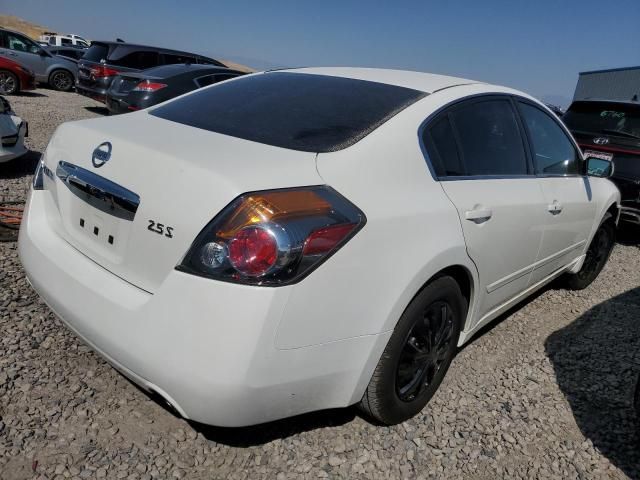 2010 Nissan Altima Base