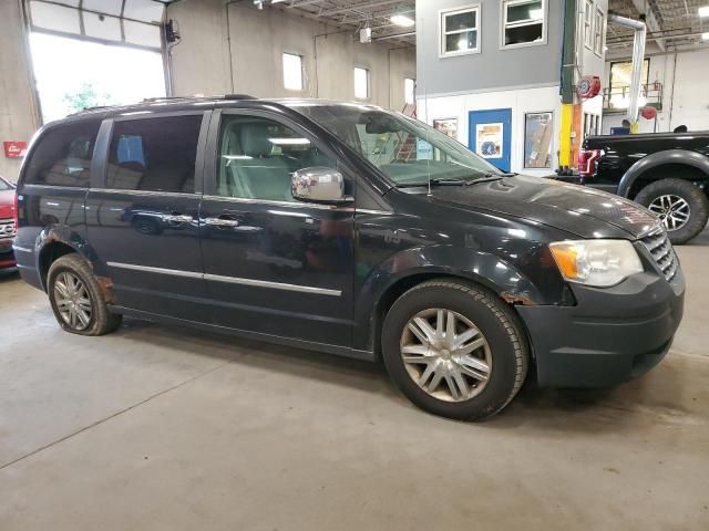 2010 Chrysler Town & Country Limited