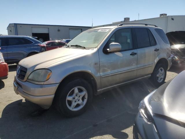 2001 Mercedes-Benz ML 320