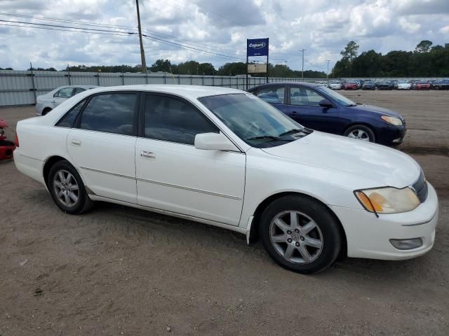 2000 Toyota Avalon XL