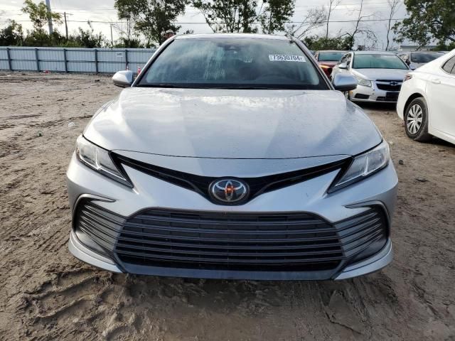 2022 Toyota Camry LE