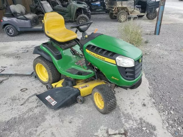 2010 John Deere Lawnmower