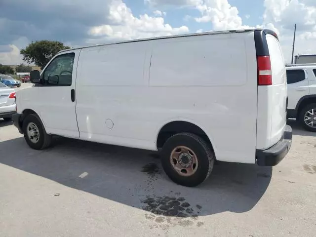 2017 Chevrolet Express G2500